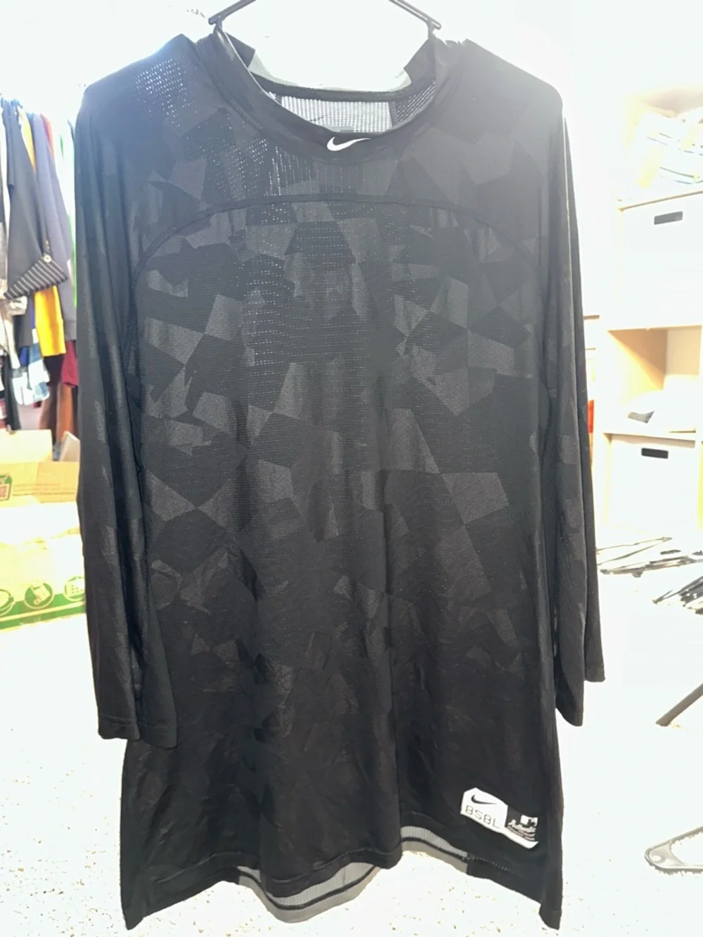 Nike Black Long-Sleeve Performance Tee with Subtle Geometric Print